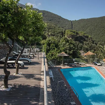 Hotel Rita 3*