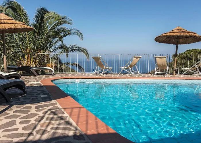 מלון Rita מרצ'אנה